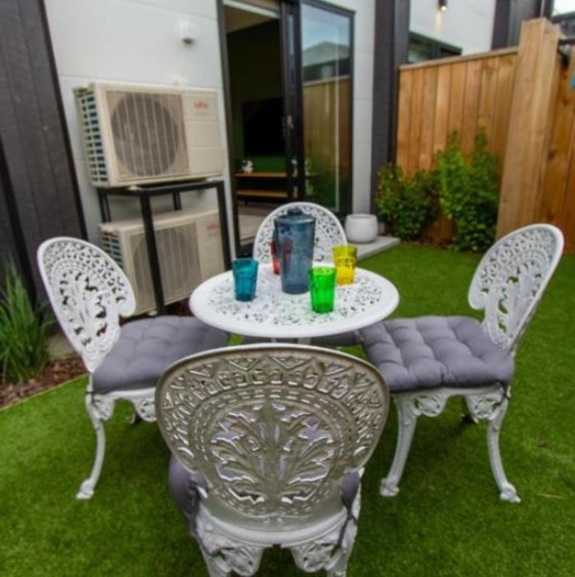 Gorgeous In Green - 2 Bed Central Oasis W/King Bed Christchurch Dış mekan fotoğraf